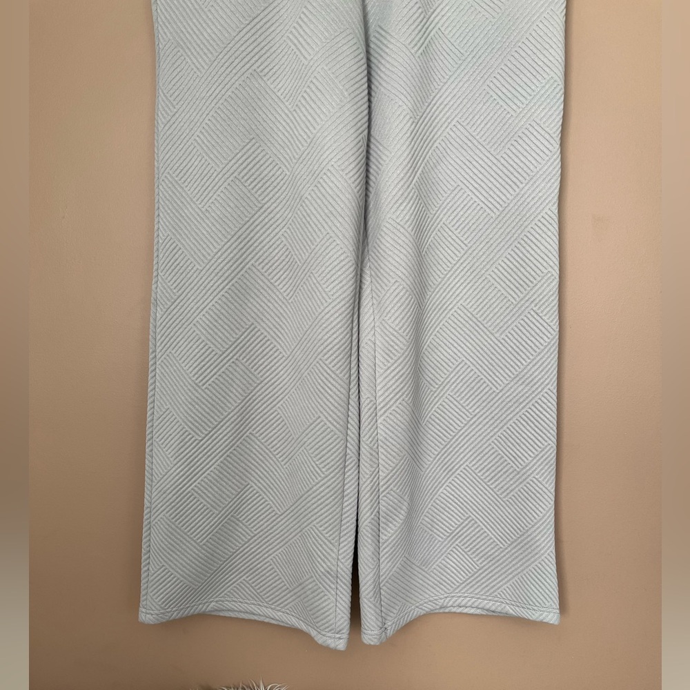 {BTFBM} Lounge & Travel Set with Ruffle Cap Sleeve Pullover Top & Wide Leg Pants - Picture 12 of 16